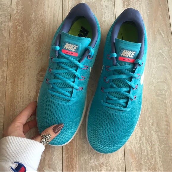 NWT Nike Free RN Blue - Picture 3 of 7